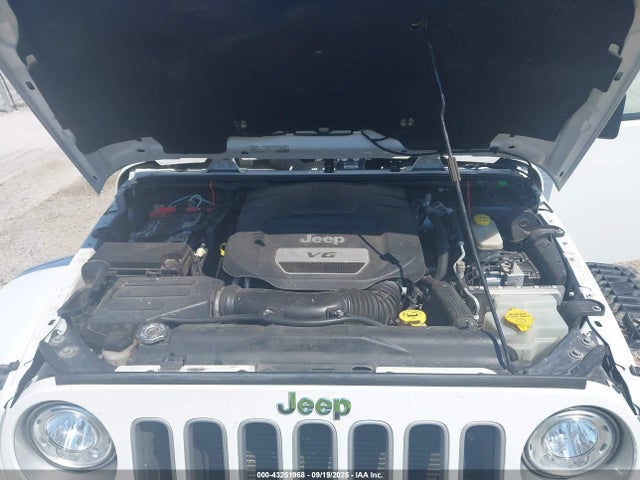 1C4HJWEG9JL918449 Jeep WRANGLER JK