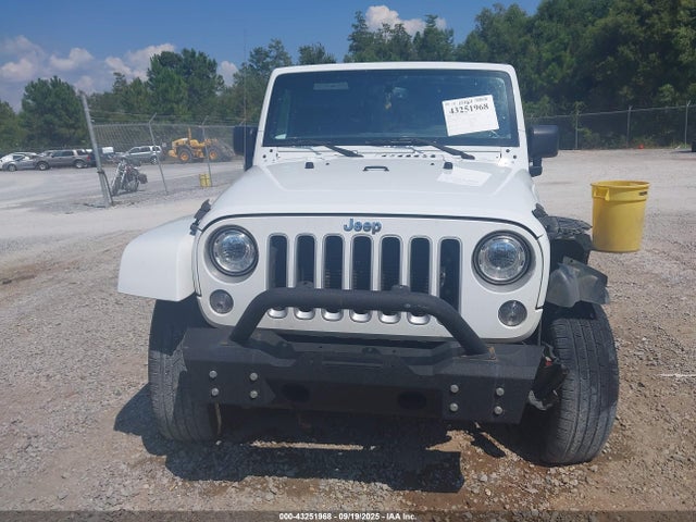 1C4HJWEG9JL918449 Jeep WRANGLER JK