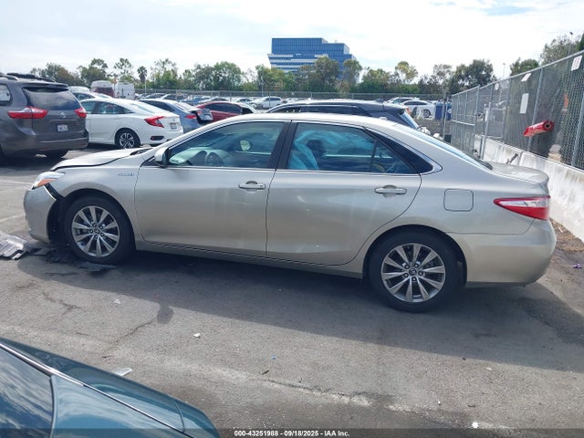 4T1BD1FK2HU221210 Toyota 2ar-fxe+2jm