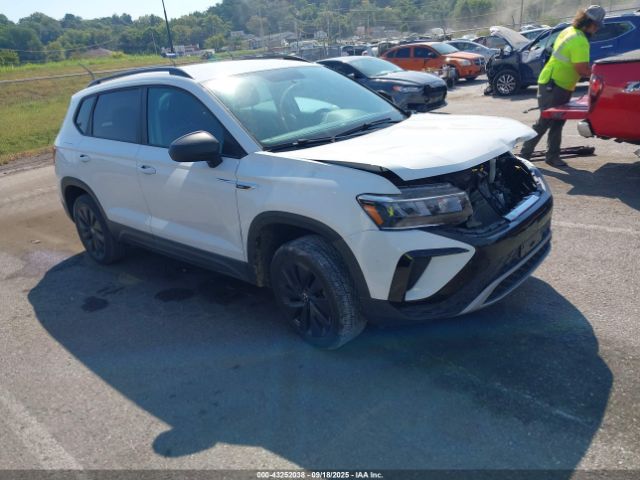 2022 VOLKSWAGEN TAOS 3VVCX7B26NM077817