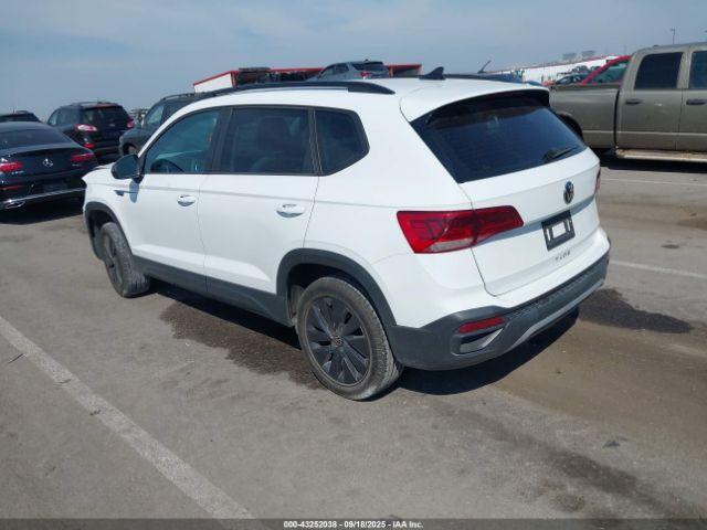 2022 VOLKSWAGEN TAOS 3VVCX7B26NM077817 Photo 2