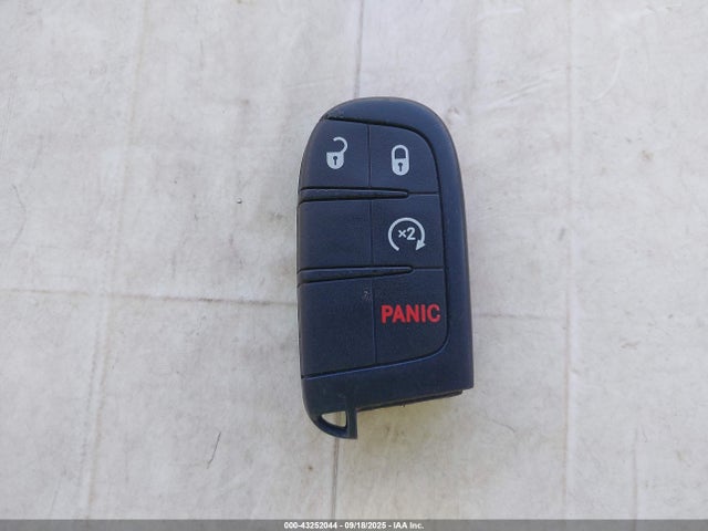 3C4PDCEG9JT381104 Dodge Journey