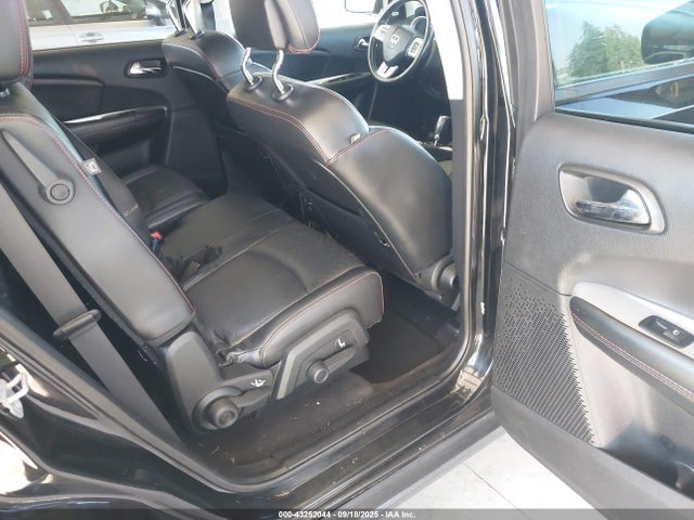 3C4PDCEG9JT381104 Dodge Journey