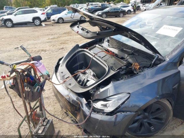 2024 TESLA MODEL Y 7SAYGDEE7RA301616 Photo 9