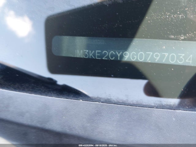 JM3KE2CY9G0797034 Mazda py