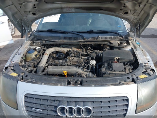 2002 AUDI TT TRUUT28N821037899 Photo 9