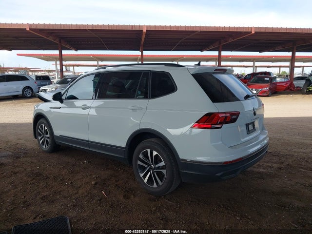 Volkswagen tsi 2023 3VVRB7AX8PM006742 Image 3