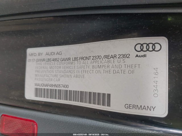 2017 AUDI A4 WAUGNAF48HN057400 Photo 8