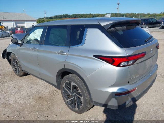 2022 MITSUBISHI OUTLANDER JA4J4TA87NZ023688 Photo 2