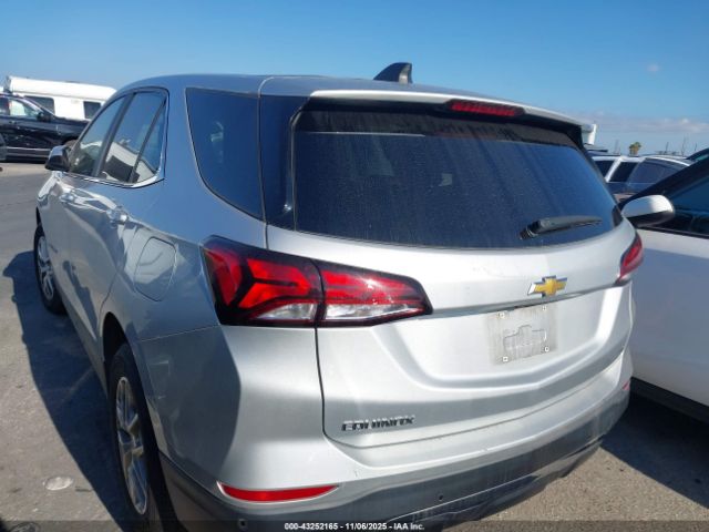 2022 CHEVROLET EQUINOX 3GNAXJEV4NL224965 Photo 2