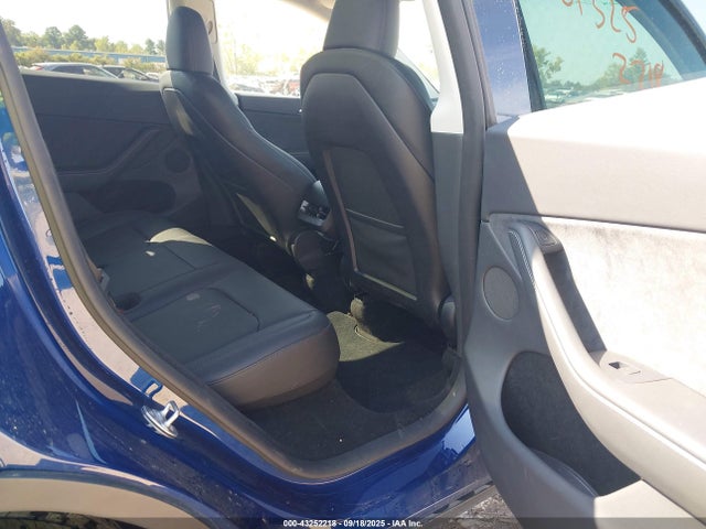 2023 TESLA MODEL Y 7SAYGDEE4PA125024 Photo 7