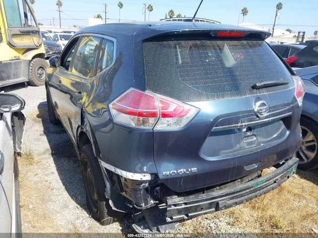 Nissan 2016 2016 JN8AT2MT9GW026314 Image 3