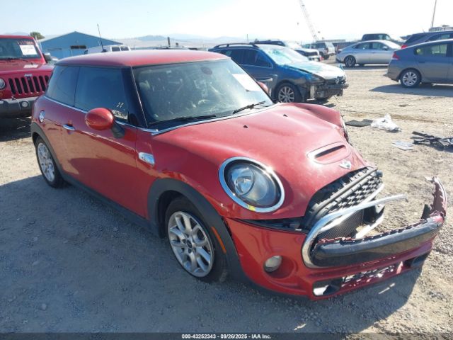 2015 MINI HARDTOP WMWXP7C59F2A39175
