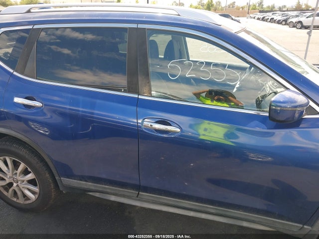 Nissan 2019 2019 KNMAT2MT2KP520710 Image 13