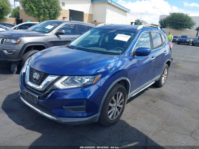 Nissan 2019 2019 KNMAT2MT2KP520710 Image 2