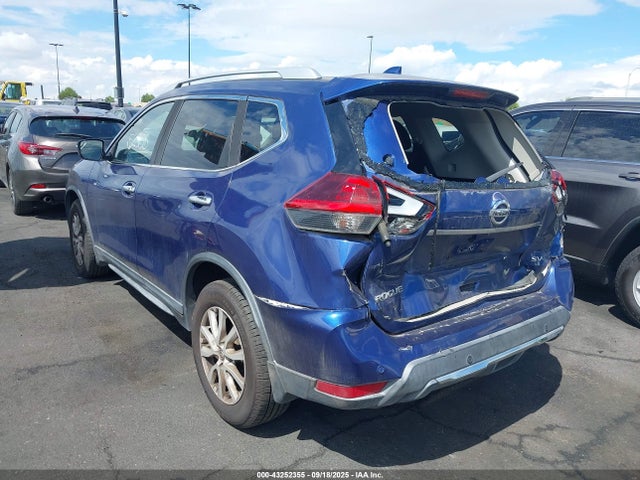 Nissan 2019 2019 KNMAT2MT2KP520710 Image 3