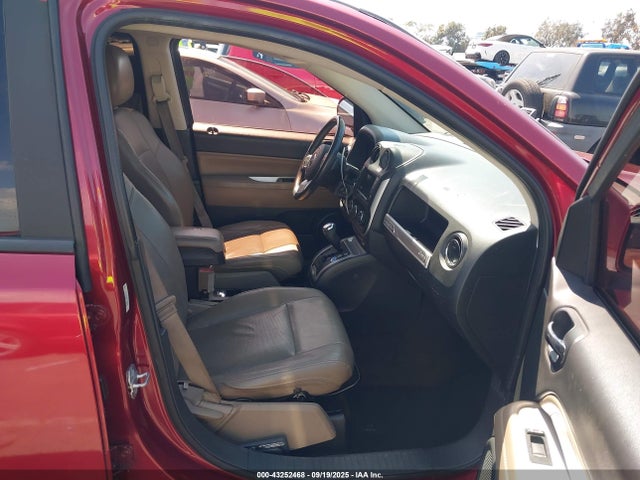 2014 JEEP COMPASS 1C4NJDCB6ED625543 Photo 4