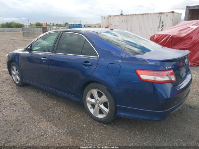 2011 TOYOTA CAMRY 4T1BF3EK5BU670752 Photo 2