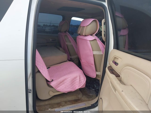2009 CADILLAC ESCALADE ESV 1GYFC26209R258799 Photo 7