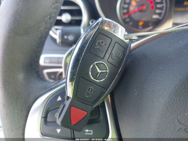 2017 MERCEDES-BENZ AMG C 63 WDDWK8GB9HF561922 Photo 10