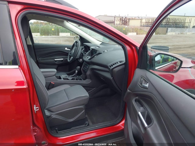 Auction sale of the 2017 Ford Escape Se, vin: 1FMCU0GD9HUE99830, lot number: 43252564