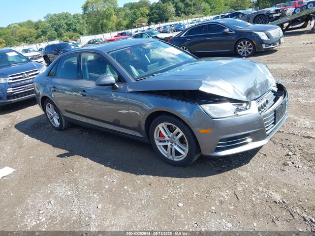 2017 AUDI A4 WAUANAF49HN066547 Photo 0