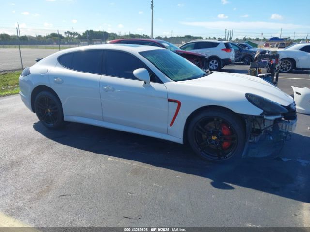 2011 PORSCHE PANAMERA WP0AB2A74BL061682