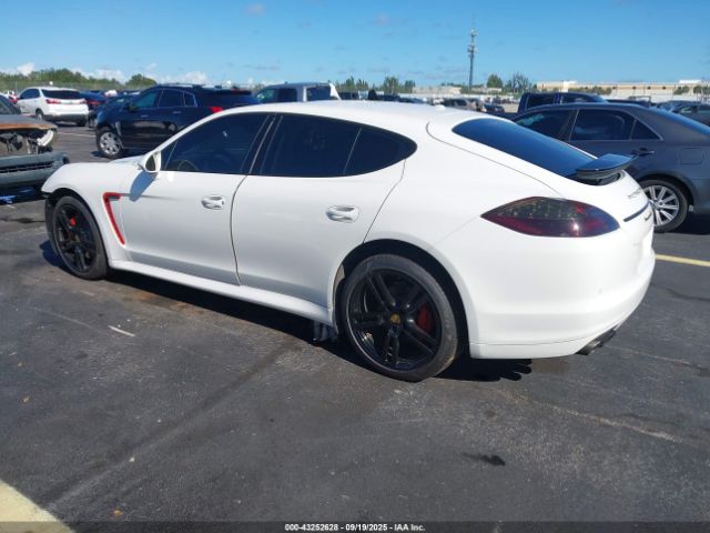 2011 PORSCHE PANAMERA WP0AB2A74BL061682 Photo 2