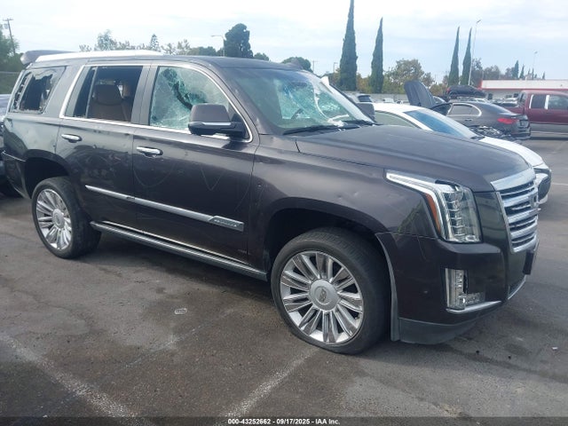 2018 CADILLAC ESCALADE 1GYS4DKJ5JR110043 Photo 0