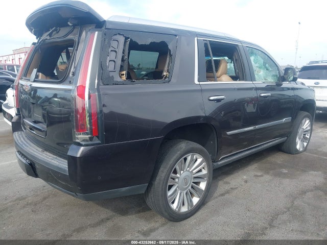 2018 CADILLAC ESCALADE 1GYS4DKJ5JR110043 Photo 3