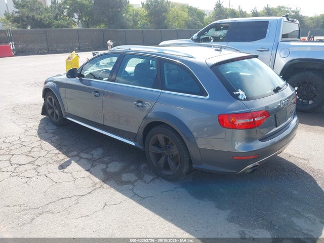 2013 AUDI ALLROAD WA19FAFL0DA136961 Photo 2