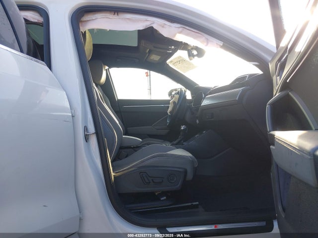2020 AUDI Q3 WA1EECF31L1102555 Photo 4
