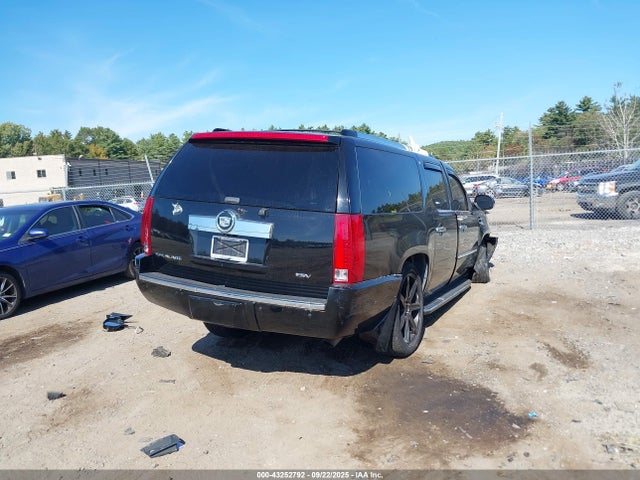 2007 CADILLAC ESCALADE ESV 1GYFK66897R172600 Photo 3