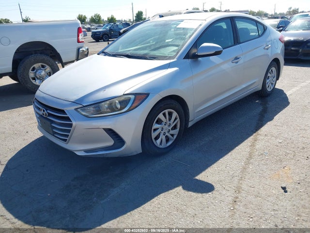 5NPD74LF6HH164632 Hyundai Elantra
