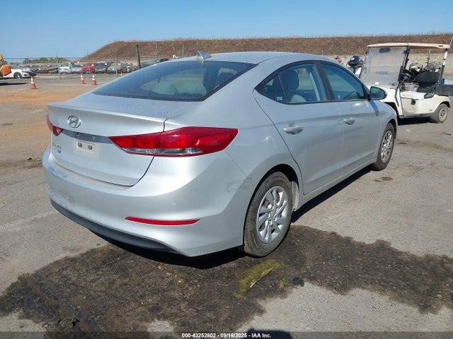5NPD74LF6HH164632 Hyundai Elantra