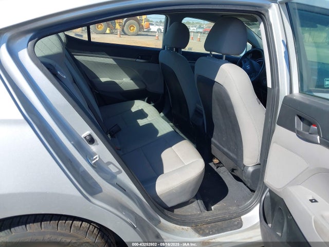 5NPD74LF6HH164632 Hyundai Elantra