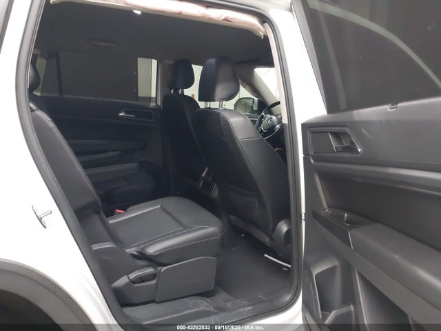 Volkswagen fsi 2019 1V2DR2CA6KC518296 Image 8