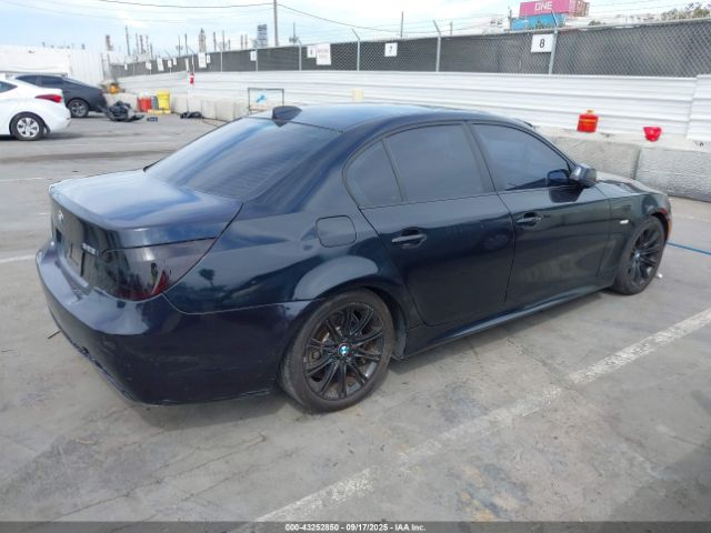 2010 BMW 528I WBANU5C53AC365977 Photo 3