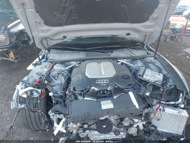 2023 AUDI RS 7 SPORTBACK WUAPCBF25PN907675 Photo 9