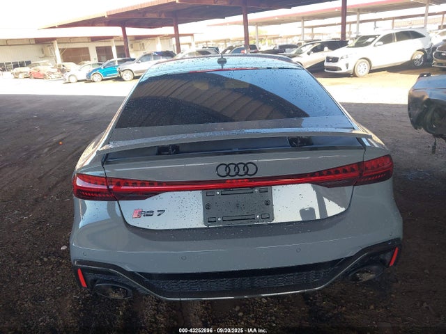 Audi RS 7 2023 WUAPCBF25PN907675 Image 17