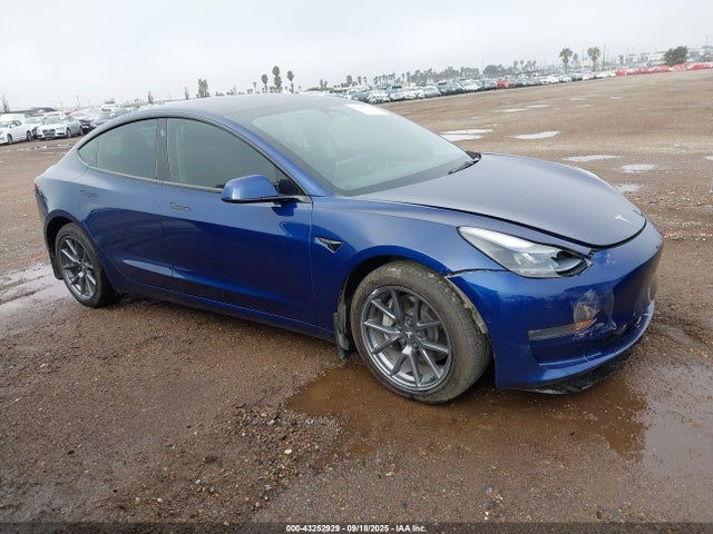 2022 TESLA MODEL 3 5YJ3E1EB1NF267512 Photo 0