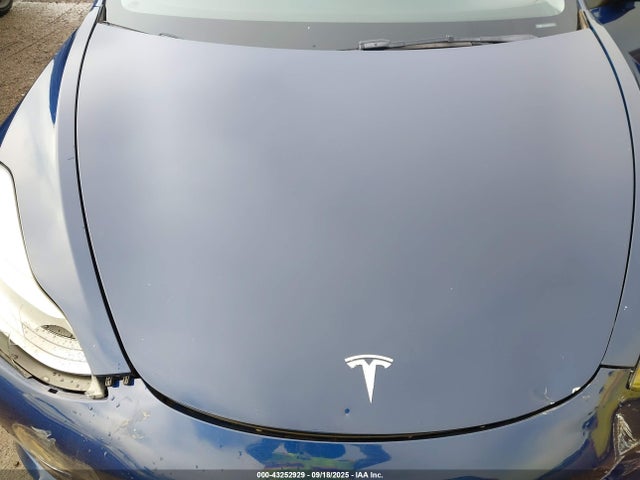 2022 TESLA MODEL 3 5YJ3E1EB1NF267512 Photo 9