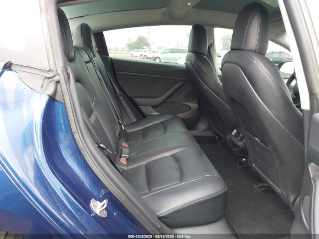 2022 TESLA MODEL 3 5YJ3E1EB1NF267512 Photo 7