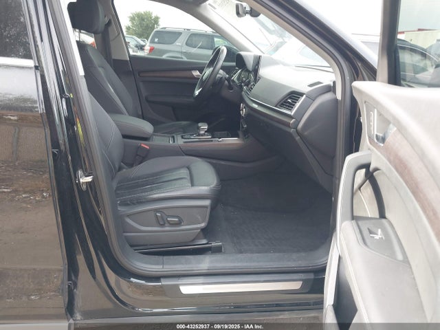 2021 AUDI Q5 WA1BAAFY8M2006058 Photo 4