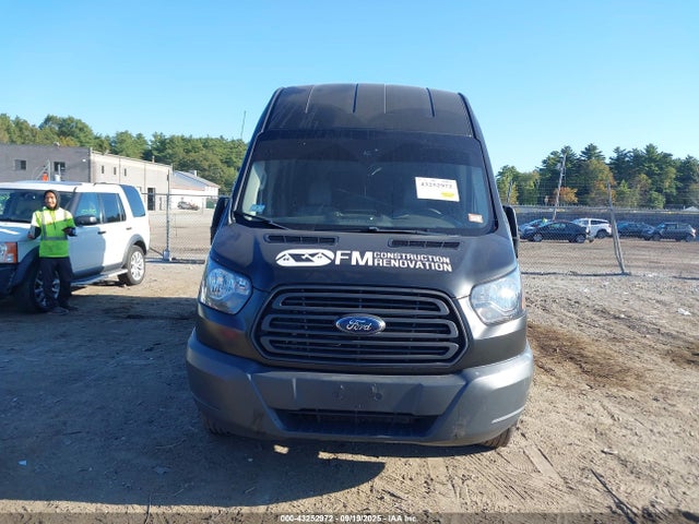 1FTKR3XM1JKB52125 Ford Transit