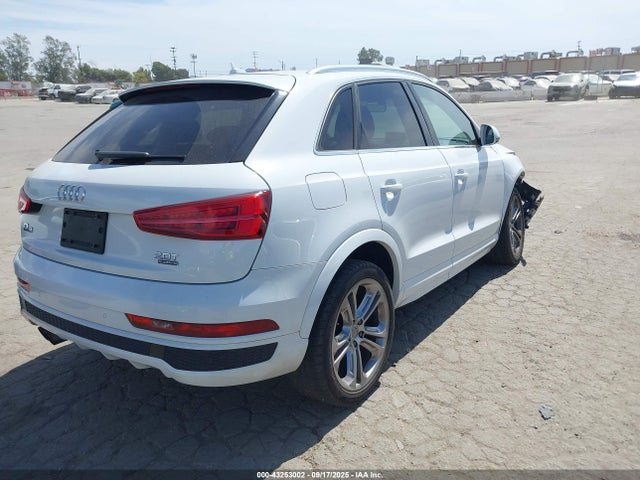 WA1GCCFSXHR005918 Audi Q3