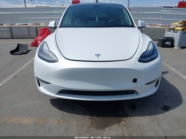 2022 TESLA MODEL Y 7SAYGDEE0NF451306 Photo 9