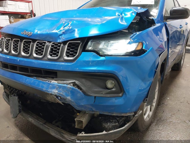 3C4NJDBN2RT100829 Jeep 2024