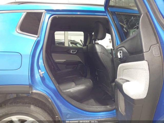 3C4NJDBN2RT100829 Jeep 2024