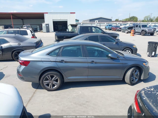 Volkswagen tsi 2024 3VWEM7BU0RM013583 Image 13